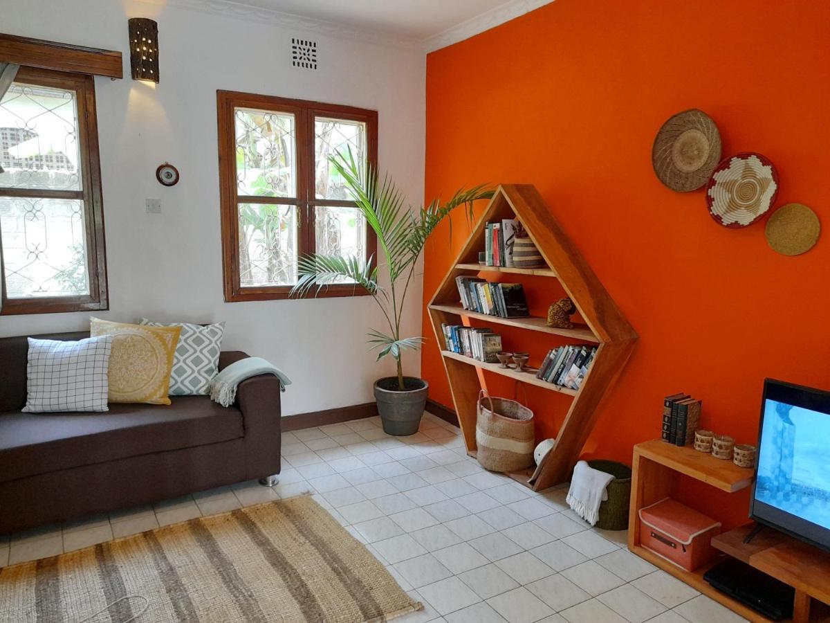 Utamaduni House B&B Аруша Экстерьер фото