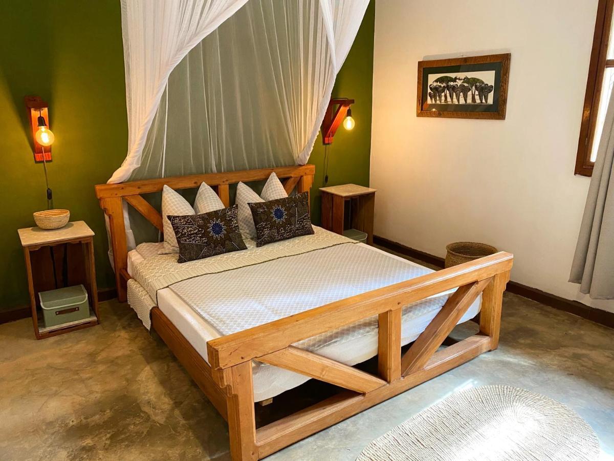 Utamaduni House B&B Аруша Экстерьер фото