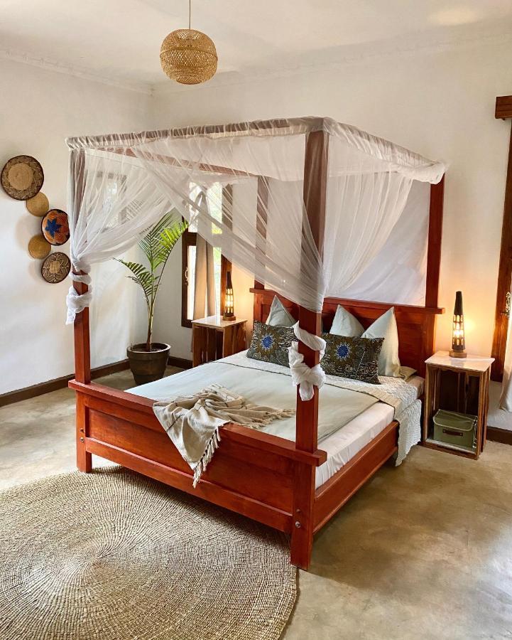 Utamaduni House B&B Аруша Экстерьер фото