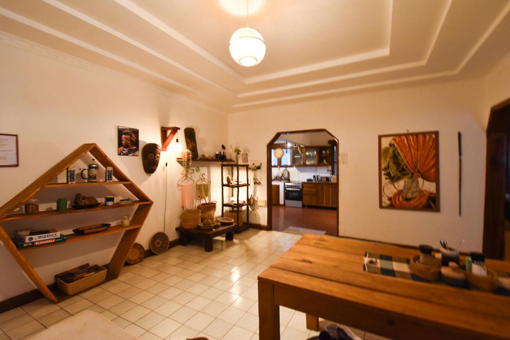 Utamaduni House B&B Аруша Экстерьер фото