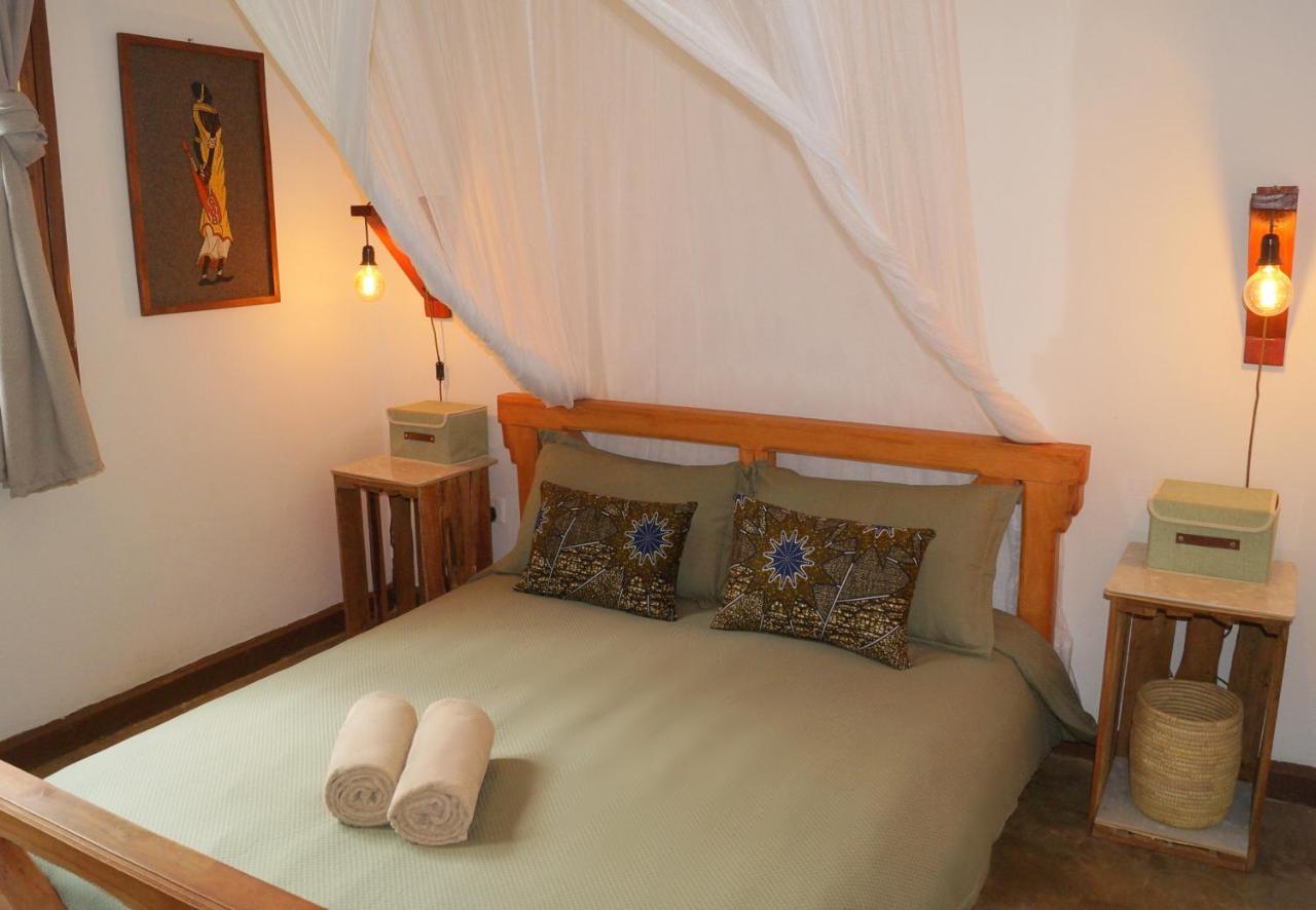 Utamaduni House B&B Аруша Экстерьер фото